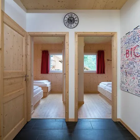 Dağ evi Modern Wooden In Sankt Georgen Ob Murau With Sauna Sankt Lorenzen ob Murau